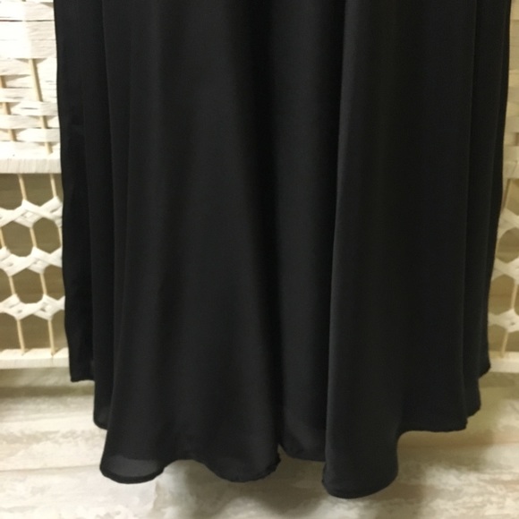 GALA/PROM DRESS - Picture 5 of 8